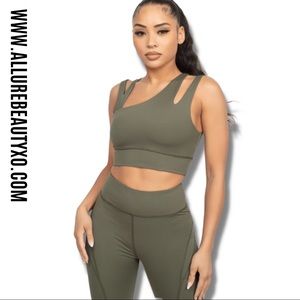 Olive “Ooh Baby” Workout Set